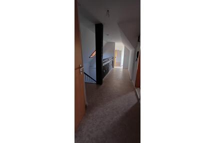 Schöne ruhige Dachgeschoßwohnung - Lüdenscheid Staberg