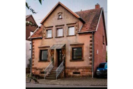 Einfamilienhaus in 66265 Heusweiler Holz zu vermieten