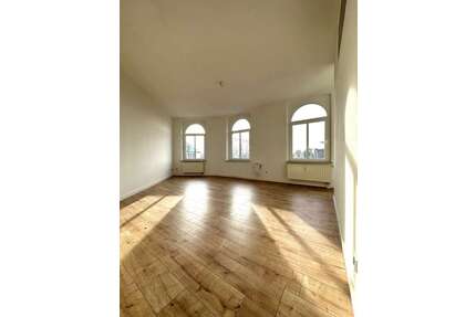 Wohnung zum Mieten in Zwickau 193,00 € 38.01 m²