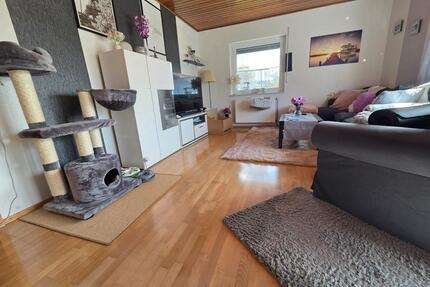 Erdgeschosswohnung mit Terrasse + Garten - Friedeburg