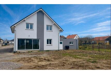 Neubauhaus 130m2 3schlafzimmer Garten Keller (5'Neuenburg) - Neuenburg am Rhein