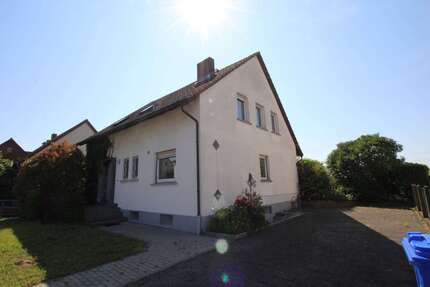 Haus zum Mieten in Rodgau 1.750,00 € 125 m²