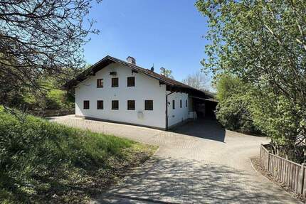 Bauernhof mit Pferdehaltung, 2,5 ha Grund, nahe München - Reichertsheim Katzbach