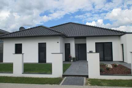 Haus zum Kaufen in Groß Oesingen 579.000,00 € 162 m²