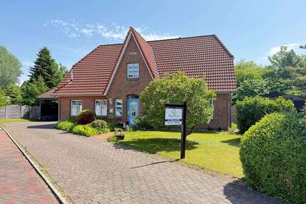 Haus zum Kaufen in Husum 449.000,00 € 194 m²