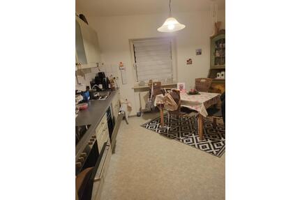 Zentrale Wohnung in Zwiesel - 550,00&nbsp;EUR Kaltmiete, ca.&nbsp; 90,00&nbsp;m&sup2; in Frauenau (PLZ: 94258)