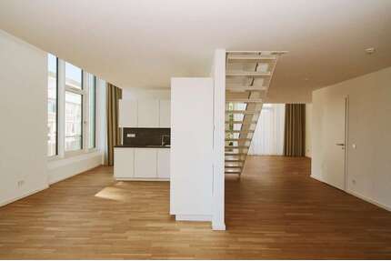 Wohnung zum Mieten in Hannover 2.497,49 € 185.74 m²