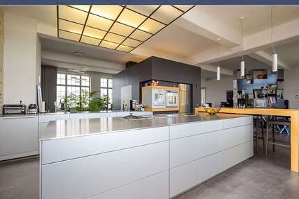 Wohnung zum Kaufen in Leipzig 975.000,00 € 206 m²