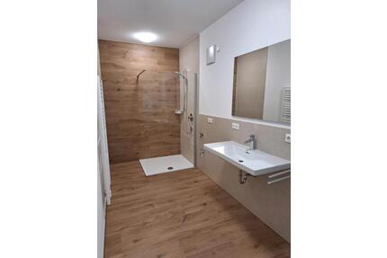 kernsanierte 2 Zi.- Wohnung zentral in Altötting