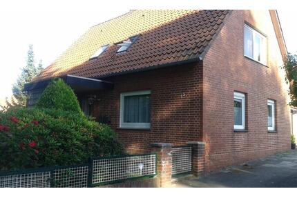 Sonnige 3 Zi.-Dg- Wohnung in Blenhorst - Wietzen