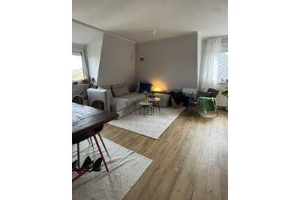 Sonnige 2-Zimmer-Wohnung mit Loggia in der Südvorstadt - Leipzig