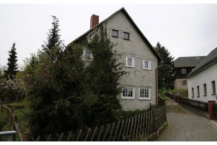 Haus mit großem Grundstück in Löbau – für Handwerker & Sanierer
