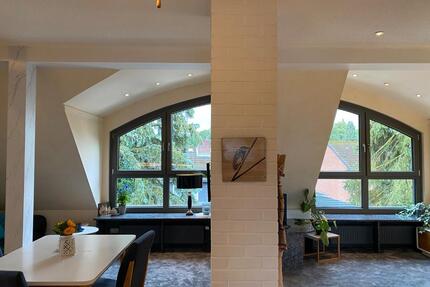 größzügiges Dachstudio ab 1.7. in ruhiger Lage - Hamburg Harburg