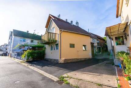 Haus zum Kaufen in Staufenberg 149.000,00 € 100 m²