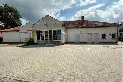 Einzelhandel in Mansfeld 2.870,40 € 490 m²