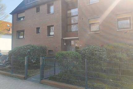 Links der Weser- Obervieland modernisierte 4 Zi. Wohnung mit Balkon - Bremen Kattenturm