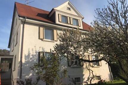 Altbauwohnung im DG mit 3.5 Zimmern in Gottmadingen am Fuße des Heilsberg