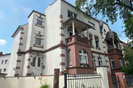 Wohnung zum Kaufen in Wiesbaden 365.000,00 € 92 m²