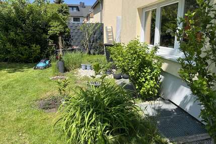 Haus zum Mieten in Mannheim 1.730,00 € 165 m²