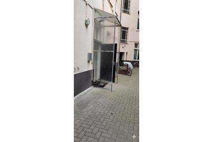 2 Zimmer Wohnung Neukölln Erdgeschoss Hinterhof ab Mitte Mai - Berlin