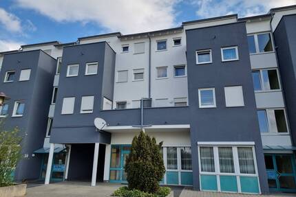 Charmante 1,5-Zimmer-Wohnung mit Terrasse & Tiefgaragenstellplatz in Öhringen zum Kauf