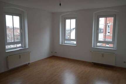 Wohnung zum Mieten in Zwickau 300,00 € 40.85 m²