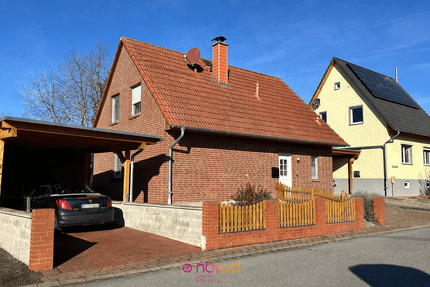 Einziehen ohne zu renovieren! - Modernes Einfamilienhaus in Evessen !