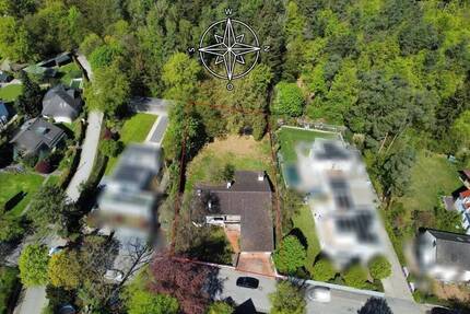 Traumhaftes Baugrundstück in Gräfelfing bei München - direkt am Wald mit einzigartigem Flair