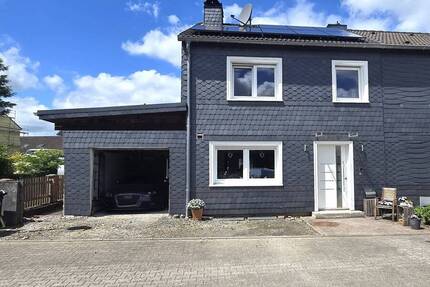 GEPFLEGTES UND MODERNISIERTES REIHENENDHAUS IN RUHIGER INNENSTADTLAGE - IDEAL FÜR 2-3 Personen - Hückeswagen