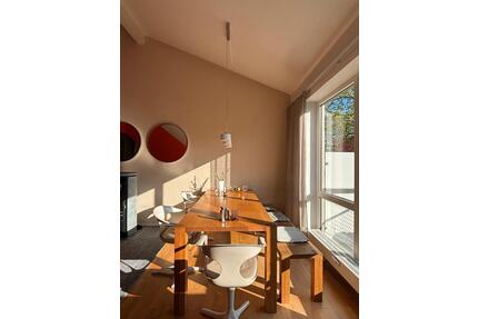 Galerie-Wohnung über 2 Etagen | 120 m² | 3 Balkone | Garage - Wolfratshausen