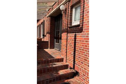 Wohnung , Obergeschoss - 800,00&nbsp;EUR Kaltmiete, ca.&nbsp; 160,00&nbsp;m&sup2; in Uelsen (PLZ: 49843)