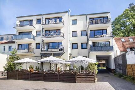 Kernsanierte 3-Zimmer-Wohnung mit Balkon in Bremen-Vegesack