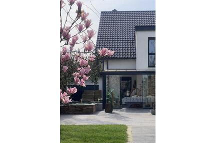 RESERVIERT - Privat Freistehendes Haus + Studio - Mönchengladbach West