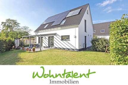 Neuwertig: Energieeffizientes Einfamilienhaus in ruhiger Fahrradstraße - Ahrensburg