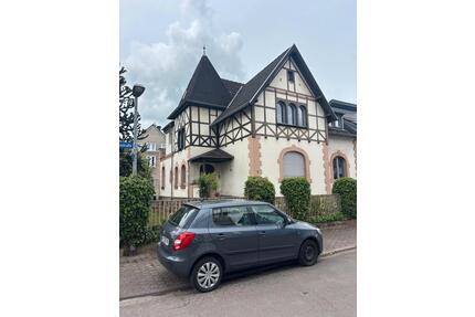 Stilvolle Altbauvilla in Dillingen– bezugsfrei ab sofort - Dillingen (Saar)