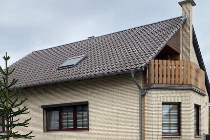 Ein Traum vom EigenheimGeräumige 7-Zimmer-EinZwei Familienhaus - Rühen