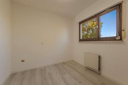 Gepflegte 4-Zimmer Wohnung in Hachelallee - Pforzheim Nordstadt