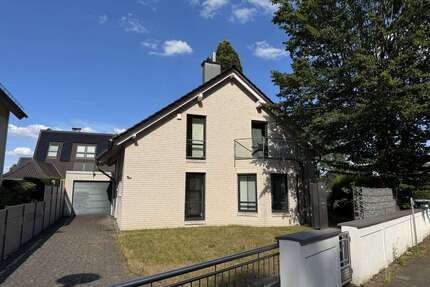 Haus zum Kaufen in Duisburg 829.800,00 € 175 m²
