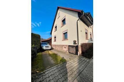 Gemütliches Einfamilienhaus mit Garten und Scheune - Malsch