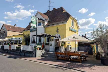 Haus zum Kaufen in Hasselroth 415.000,00 € 300 m²