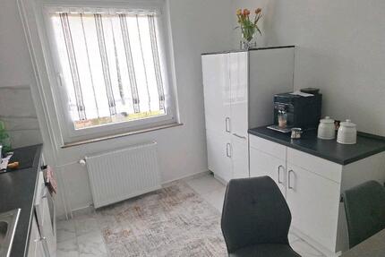 Wohnung zu vermieten - 1.300,00&nbsp;EUR Kaltmiete, ca.&nbsp; 70,00&nbsp;m&sup2; in Garbsen (PLZ: 30827) Berenbostel