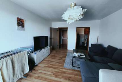 Wohnung zum Kaufen in Laatzen 145.000,00 € 57.29 m²