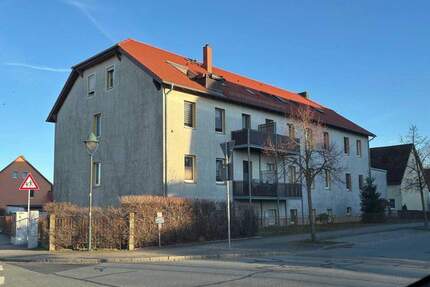 W2421 - Singlewohnung nah am Stadtzentrum - Strehla