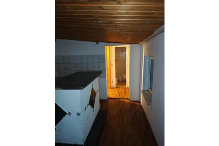 Einraumwohnung in Hof - 190,00&nbsp;EUR Kaltmiete, ca.&nbsp; 30,00&nbsp;m&sup2; in Hof (PLZ: 95028) Altstadt