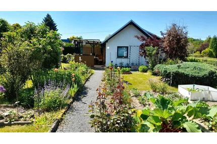 KleingartenPachtgarten - 2.600,00&nbsp;EUR Kaltmiete, ca.&nbsp; 0,00&nbsp;m&sup2; in Leisnig (PLZ: 04703)
