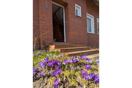 Oyten, Bassen - Vollunterkellertes Einfamilienhaus