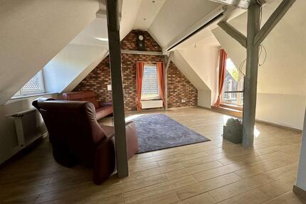 RUDNICK bietet LAGE, WEITBLICK und FREIRAUM: Moderne 4-Zimmer-Maisonette inkl. XL-Dachterrasse - Garbsen Ortschaft Horst