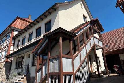Haus zum Kaufen in Nentershausen 85.000,00 € 320 m²