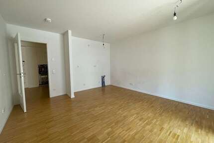 Wohnung zum Mieten in Nürnberg 780,00 € 54.48 m²