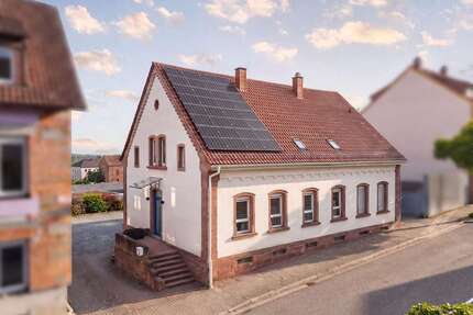 Haus zum Kaufen in Pirmasens 450.000,00 € 300 m²